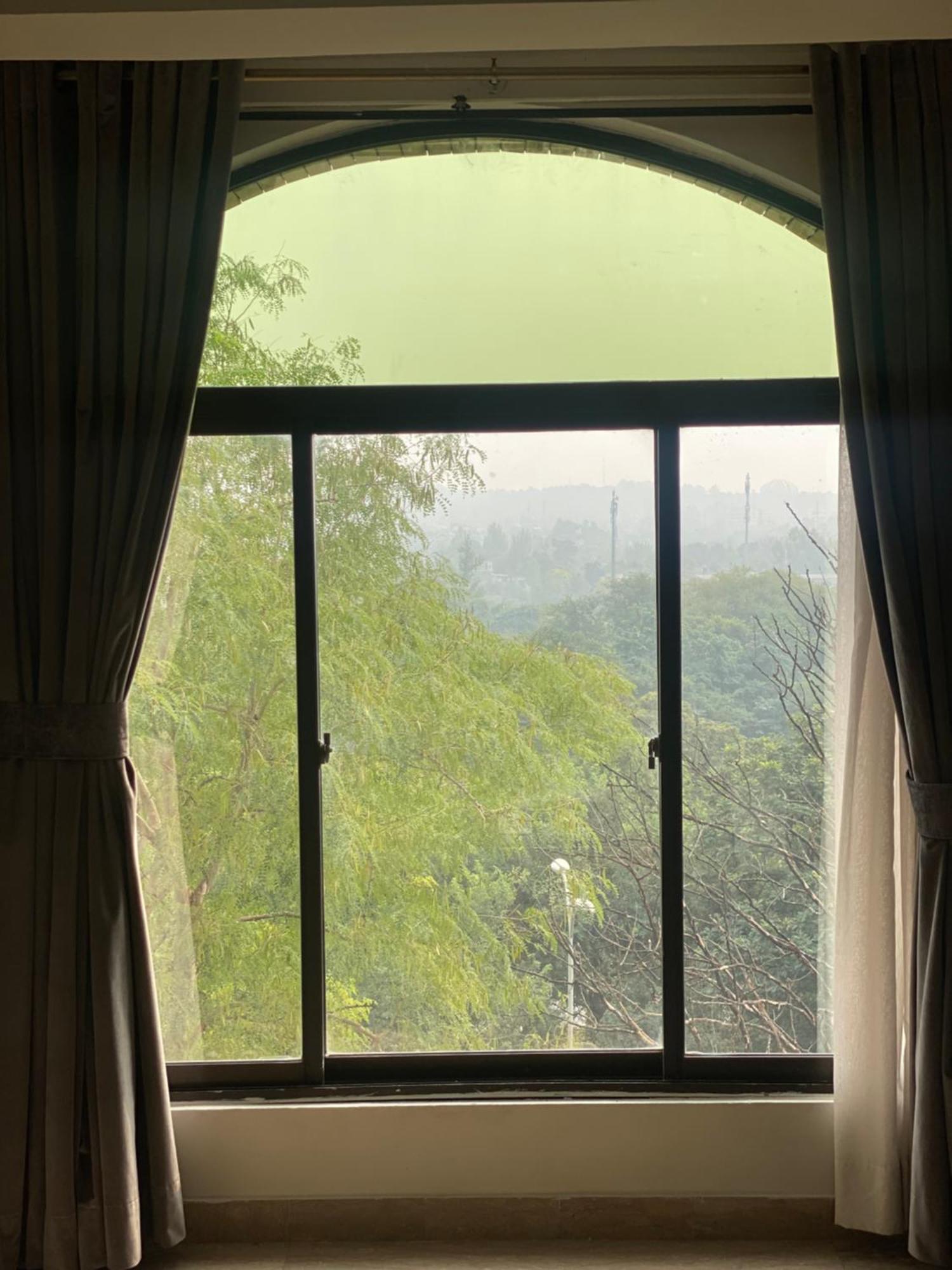 Envoy Continental Hotel Islamabad Eksteriør billede